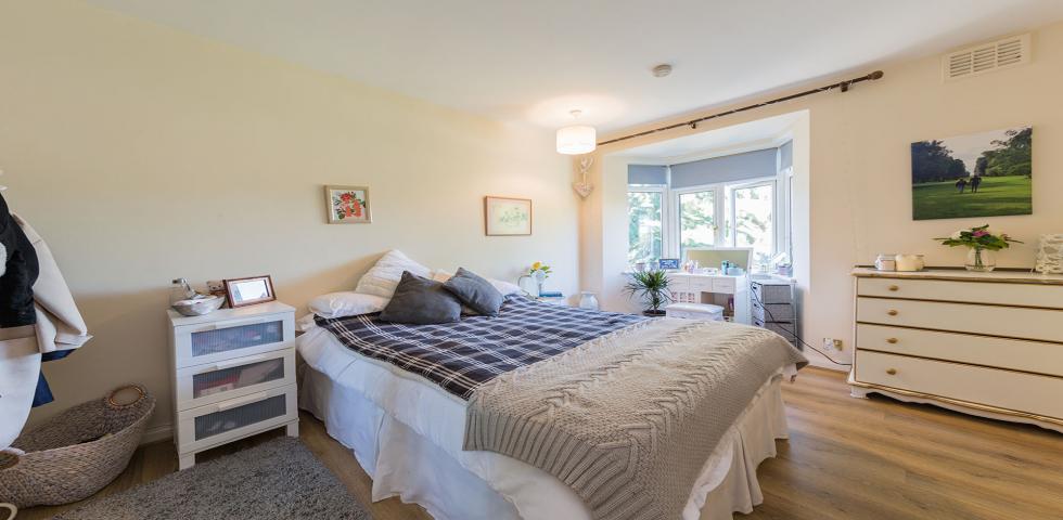 			1 Bedroom, 1 bath, 1 reception Flat			 Warwick Ave, Warwick Avenue